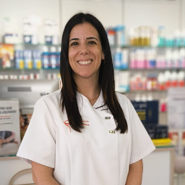 Carolina Godínez Cerdán, farmacéutica colegiada, revisora de la composición y ficha técnica de los productos Nessum